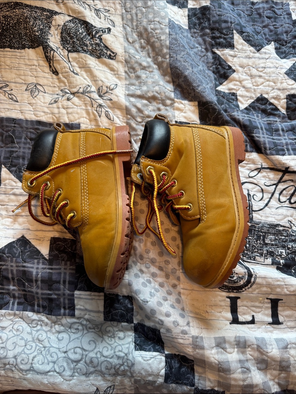 Tan Boots - Picture 3 of 5